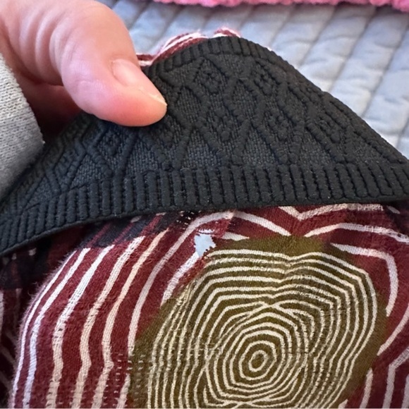 Anthropologie Maeve cotton Pull-on Wide-leg Pants. Red Aztec print.‎ Size XS. - Picture 10 of 10